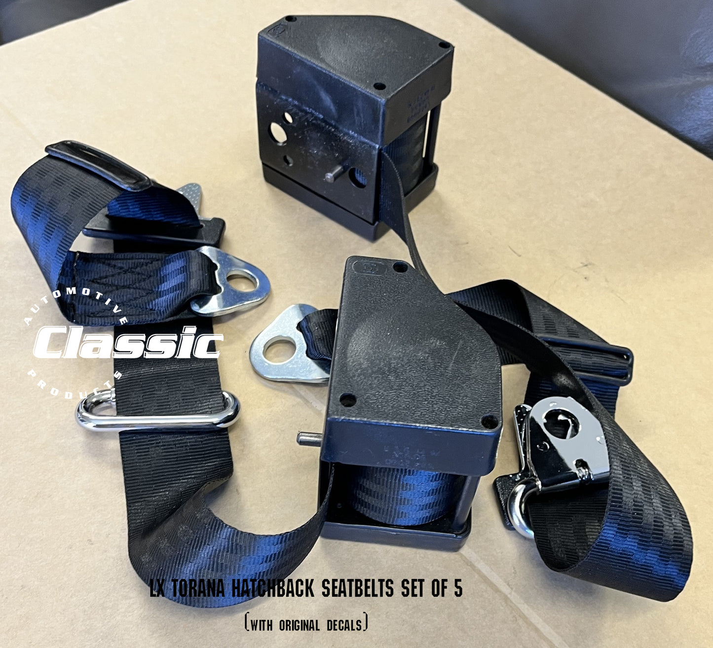 HOLDEN LX TORANA HATCHBACK SEATBELTS